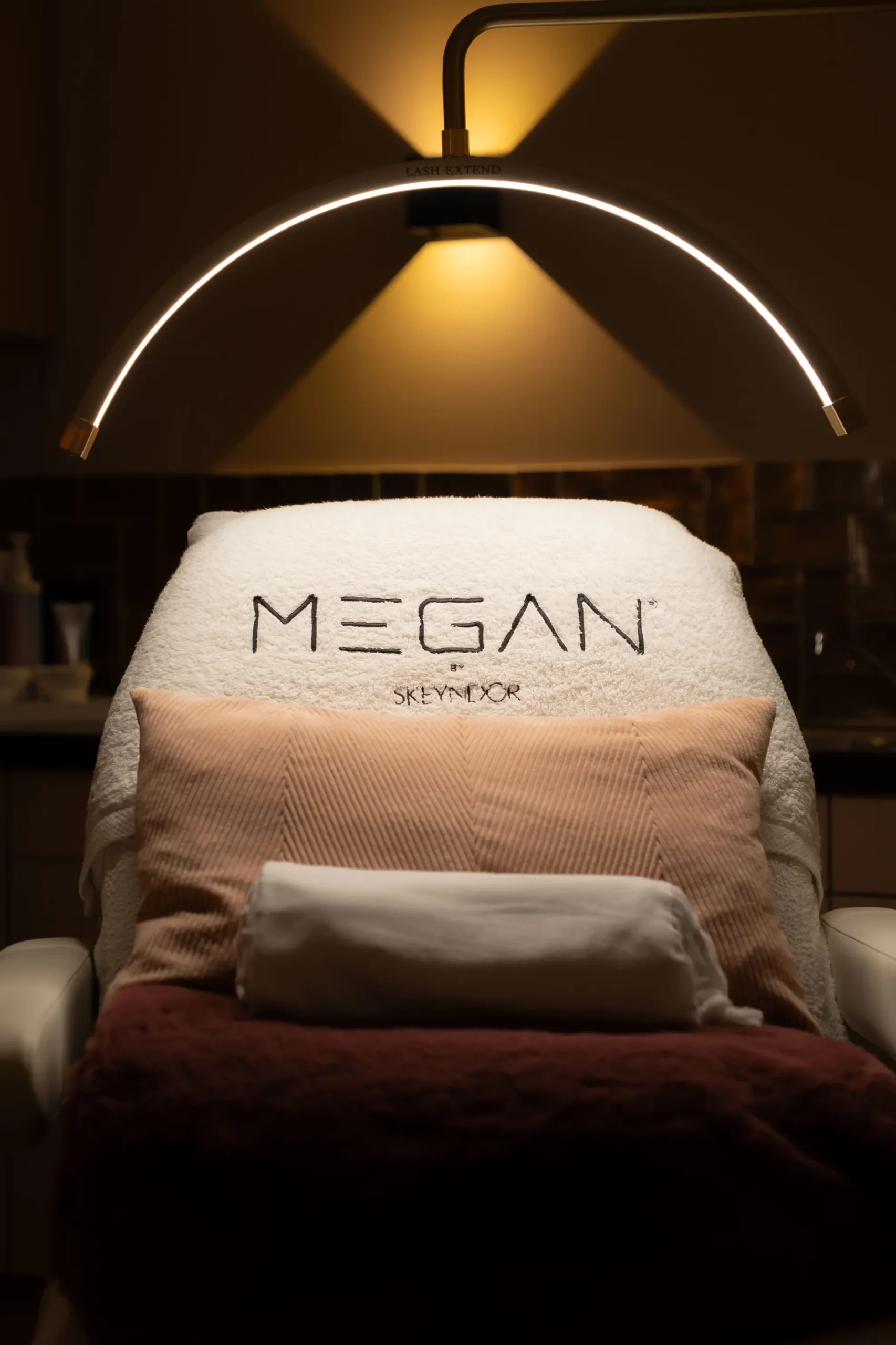 Megan Behandelstoel bij Glam in Horst